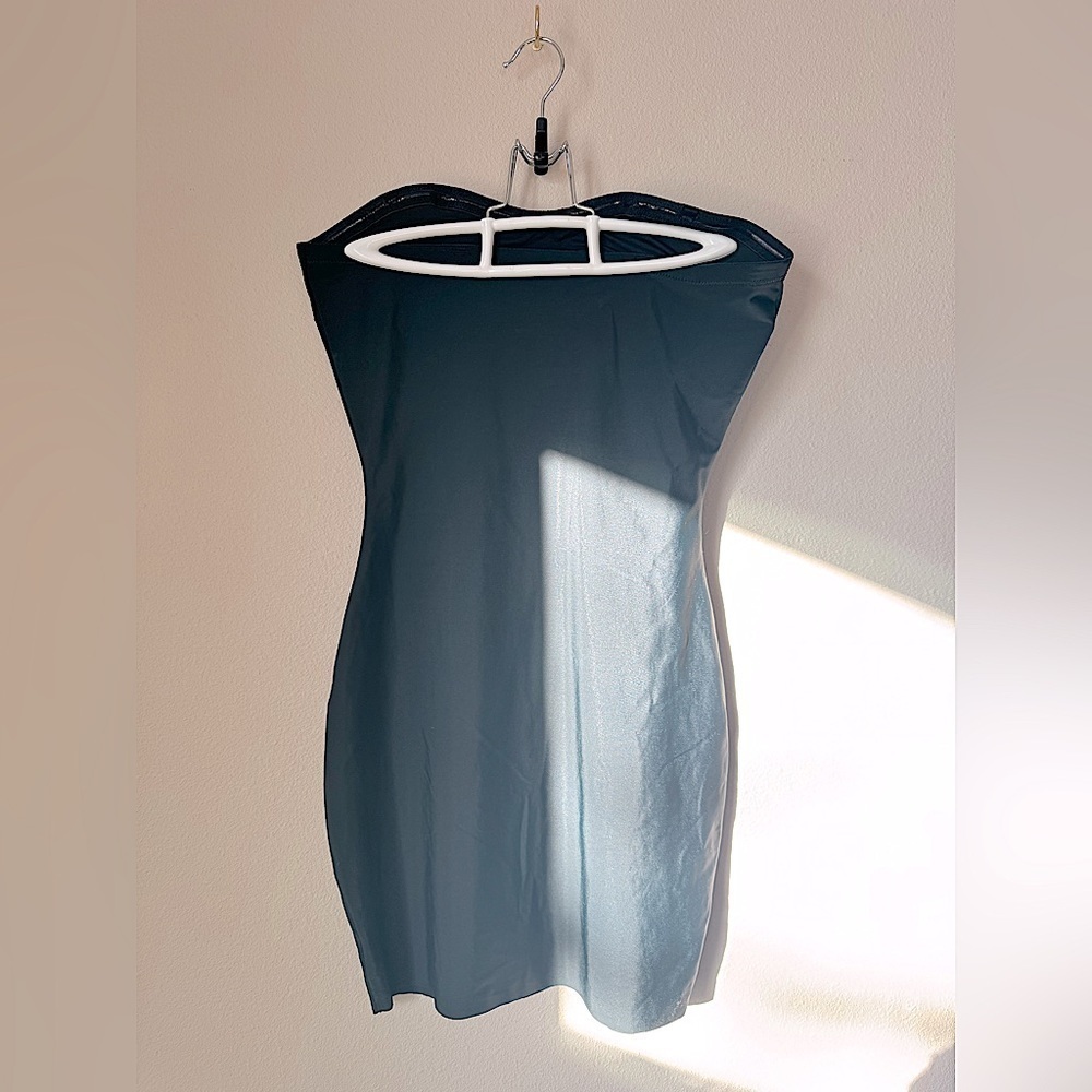 Body-con Mini Dress Black Size M